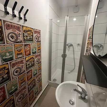 Gaestezimmer New York Im Werkmotel *